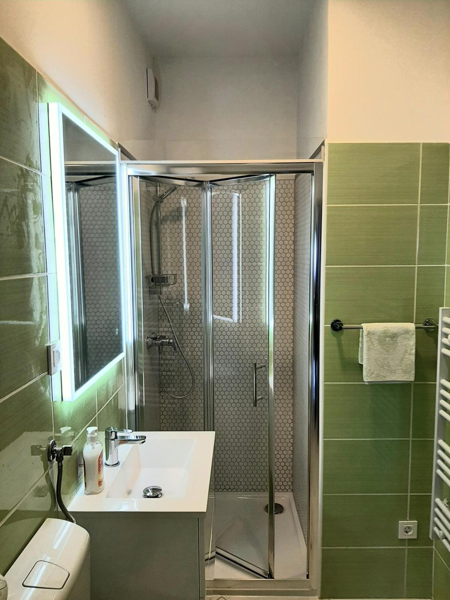 Beach Apartment Renco Sumpetar Ngoại thất bức ảnh